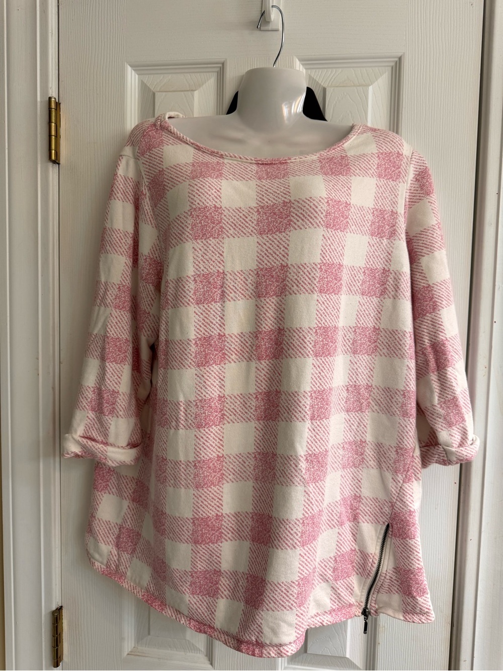 Soft! J. Jill Pink and Cream Plaid Pullover casual shirt